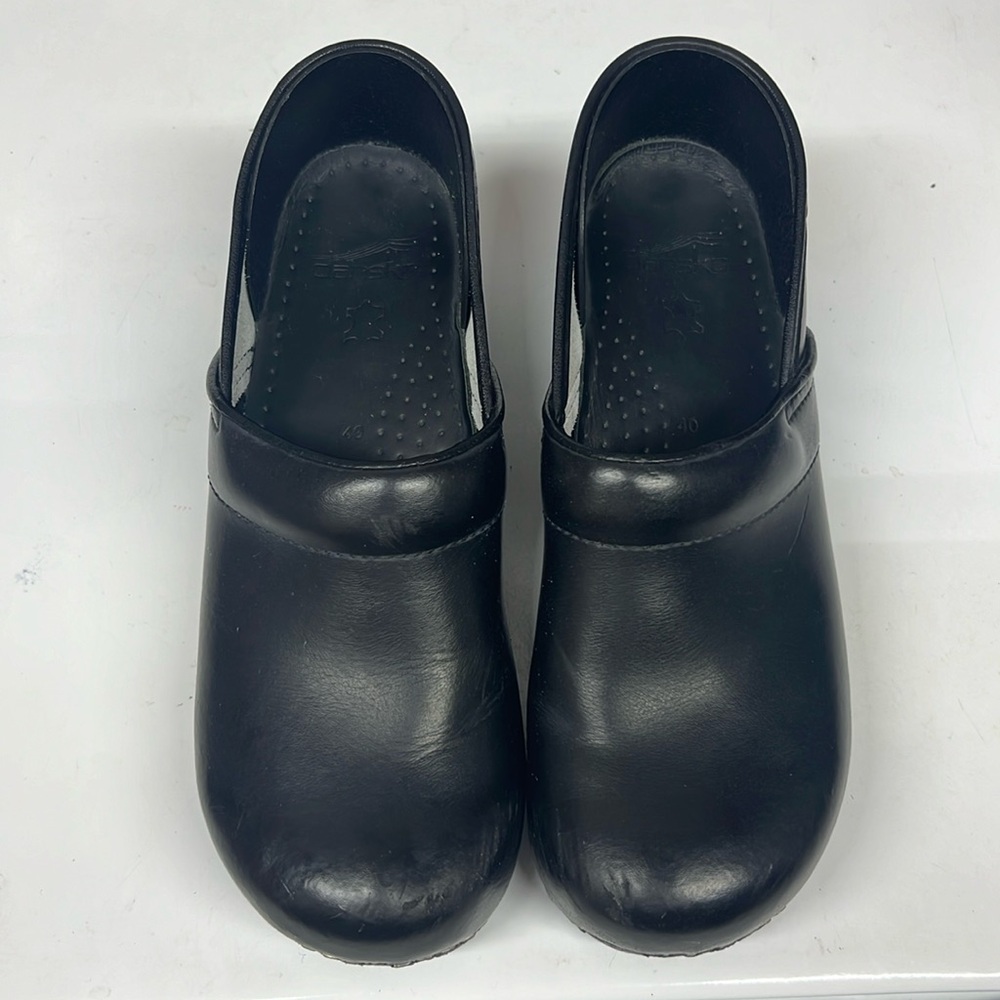 DANSKO Black Leather Clogs Size 40